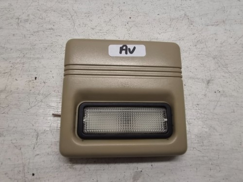 Lumière plafonnier avant pour