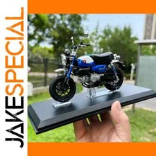 Moto Miniature 1/12 Scale