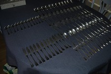 CHRISTOFLE 84 PIECES MODEL CLUNY METAL ARGENTE