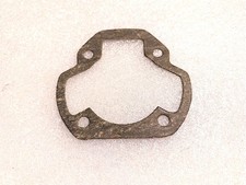 1 JOINT D'EMBASE POUR CYLINDRE  MOTOS 50 YAMAHA DTR DTMX DTE TYM..