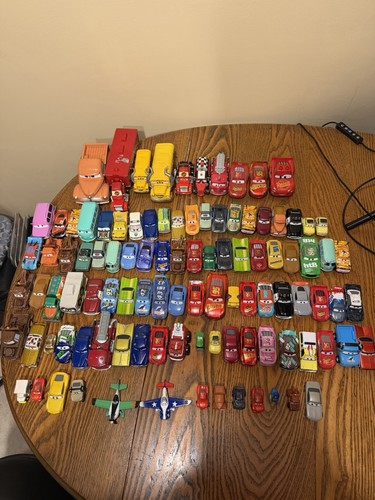 Disney pixar cars - diecast, huge