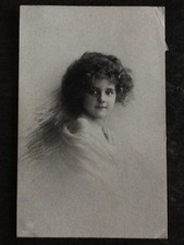 CP JOLIE PETITE FILLE EPAULE