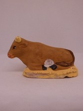 Santons de Provence  M. CHAVE - Le boeuf - hauteur 4,5 cm - longueur 8 cm