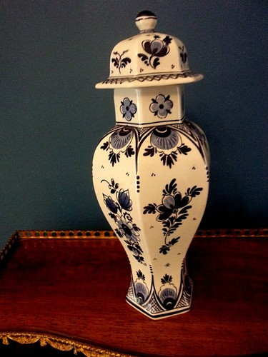 Vase pot couvert dans - pot,