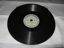 PYGMO DISQUE - B 65 - petit format - " gentil coquelicot" 