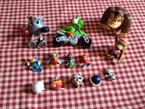 Lot figurine nintendo mario - nintendo,