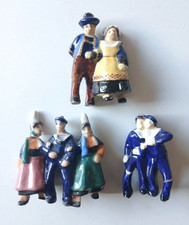 Lot de figurines personnages breton de 'la Noce' Qimper JE SEVELLEC à restaurer