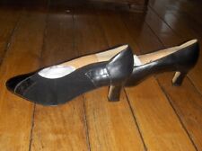 BEAUX ESCARPINS LAUREANA 100 % CUIR ET NUBUCK TAILLE 37 COULEUR NOIRE