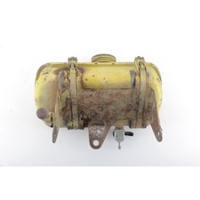 RESERVOIR ESSENCE MOTEUR