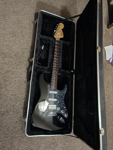 Squier affinity stratocaster - ,