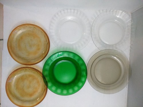 Lot assiettes verre - assiettes,