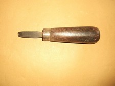 ancien outil   tournevis