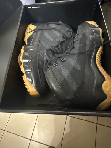 Air jordan retro boot black - 9,