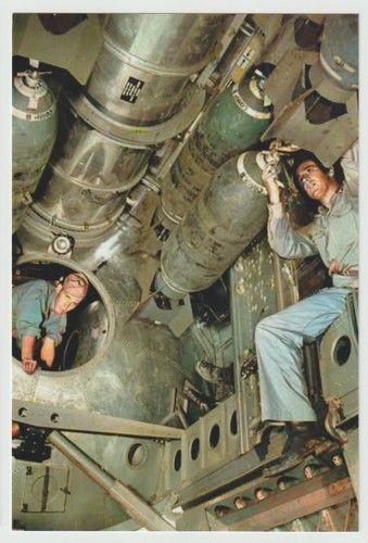 Arming munitions bomb - munitions, bay