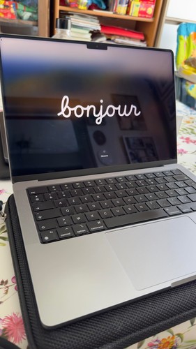 Macbook pro pouces - pouces,, m1