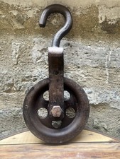 Ancienne Poulie Grange Puit