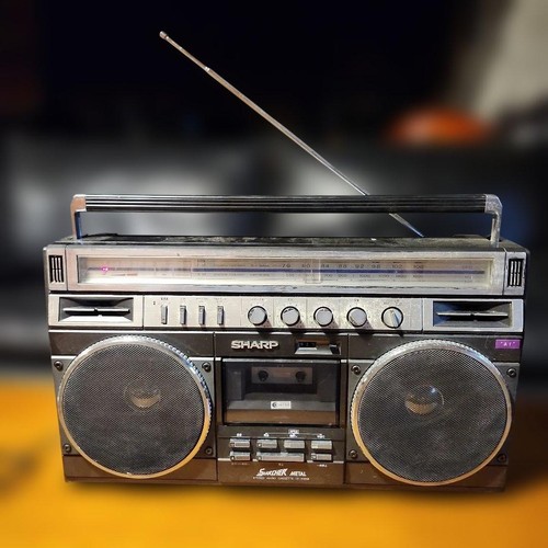 Sharp 303sb the searcher - sharp, gf-303sb