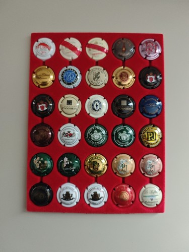 Lot 30 capsules de - 6,