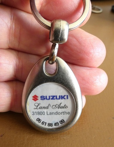 Porte clé suzuki - clé, automobile