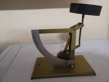 Ancienne balance de precision POSSO 0-250 g