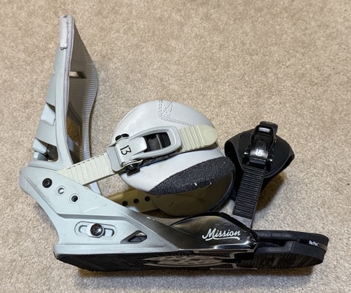 Burton mission snowboard - burton,