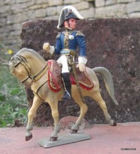 STARLUX EMPIRE PLASTIQUE 1971 /CAVALIER OFFICIER GENERAL SELLE PANTHERE REF 8179