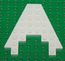 Lego Pirates White Wedge Plate