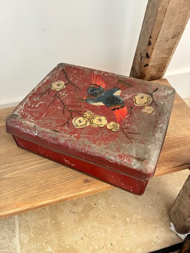 Boîte ancienne tôle - ancienne, en