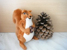PELUCHE CAISSE EPARGNE H 17 CM