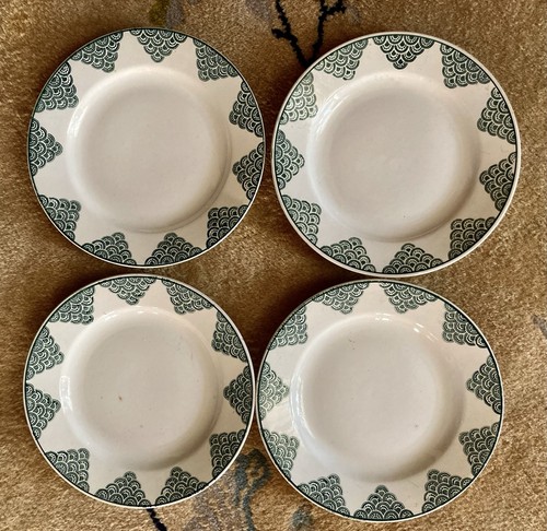 Assiettes plates - 4,
