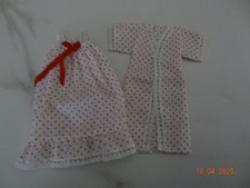 Tenue vintage pour la poupée SINDY PEDIGREE 1981 Sleep Tight # 44345