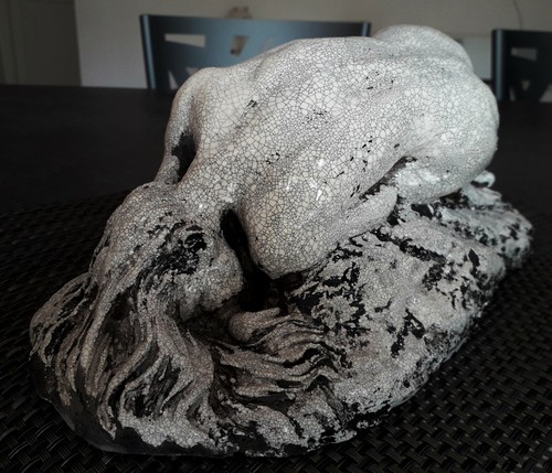 Sculpture dana terre cuite - sculpture,