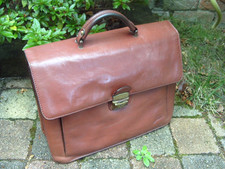 ANCIEN CARTABLE SACOCHE SERVIETTE EN CUIR MARRON CLAIR FAUVE DE MARQUE JAMES