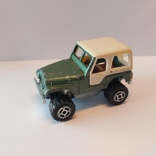VINTAGE voiture Majorette JEEP