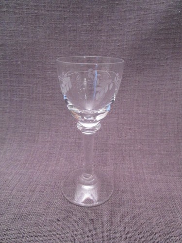 Verre liqueur ancien - a, en