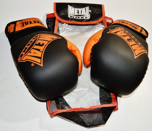 Gants boxe metal - →,