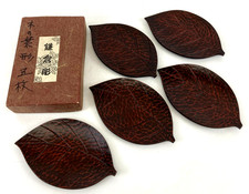 Ensemble de belles assiettes