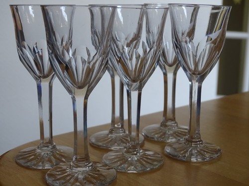 Anciens verres liqueur - a,