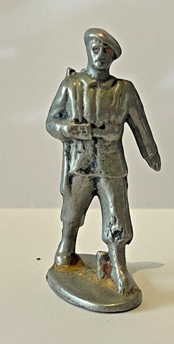 Figurine 60mm quiralu - figurine,