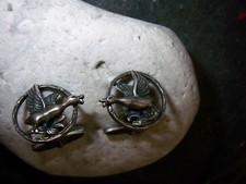 Belle paire de costumes