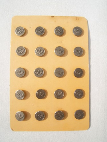 Lot ancien boutons de - n1,