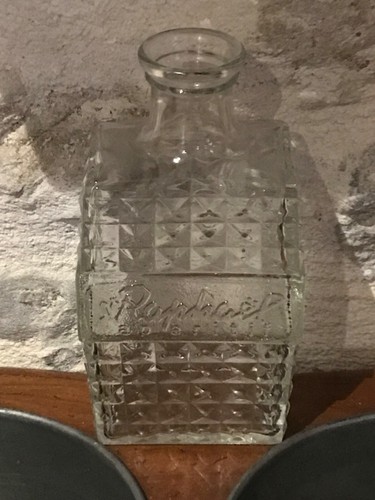 Ancienne carafe publicitaire