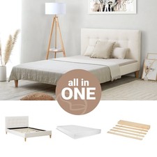 Cadre de lit rembourré