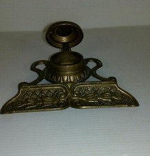 Ancien encrier laiton avec