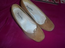 Chaussurr répétto daim clair