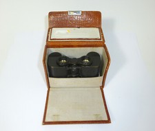 Jumelles Dans Étui Vers 1900