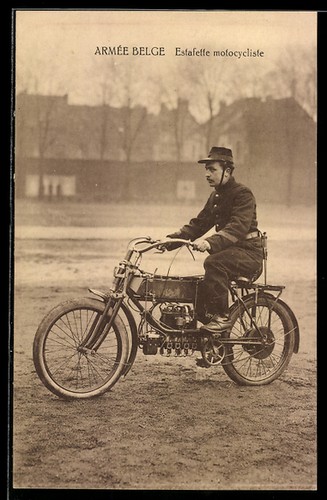 Carte postale moto moteur - , de