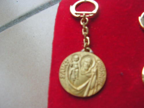Porte cle ancien - ,