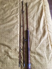 Ancienne Canne à Pêche