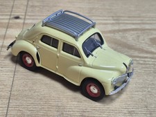 Voiture Miniature Renault 4cv